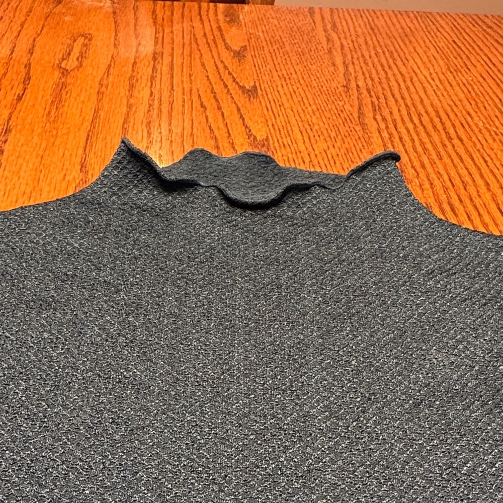Women’s green bodysuit with mock neck - Picture 2 of 2